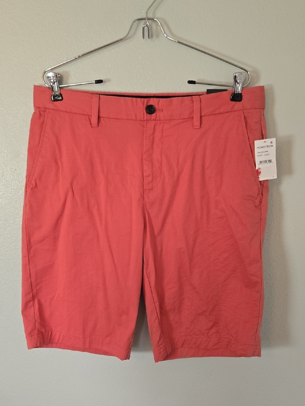 14th & Union | NWT Coral Flat Front Chino Shorts Size 33
